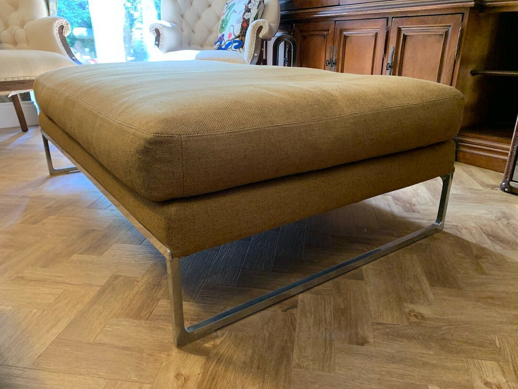 Ex Showhome b&b Italia Maxalto large Mustard large centre stool