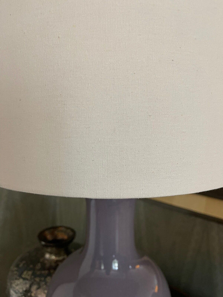 EX Showhome Best & Lloyd Glass Lilac Table lamp, fabulous quality heavy light