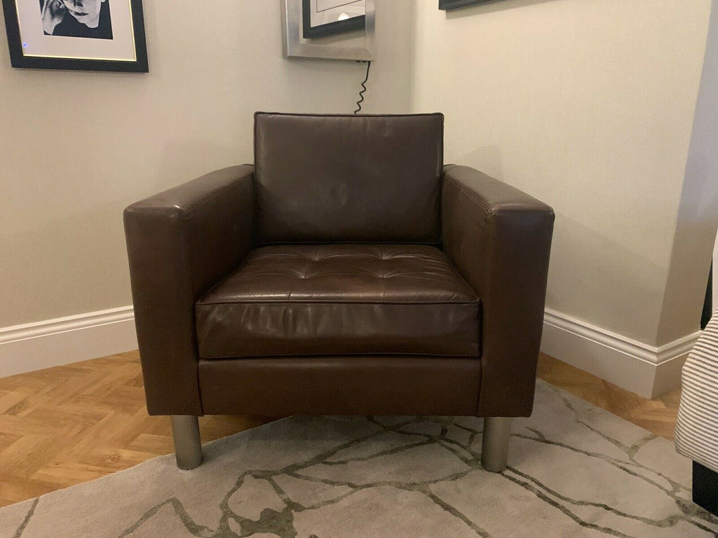 Superb Ralph Lauren Brown leather lounge armchair 2 available