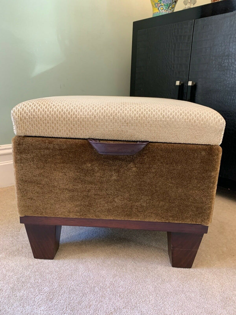 Ex Display George Smith Empire ottoman chest in Lee Jofa Fabric rrp £1950