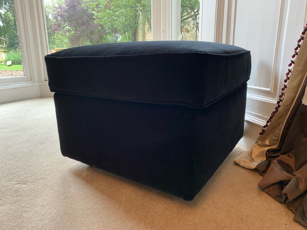 Quality Greengate cushions top Ottoman black Velvet footstool  Rrp £1450