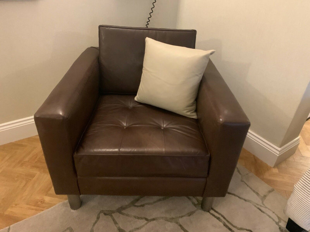 Superb Ralph Lauren Brown leather lounge armchair 2 available