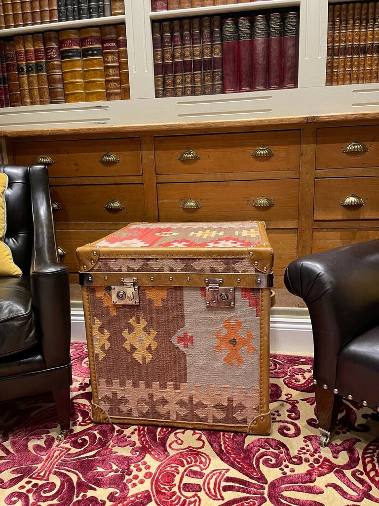 Superb Andrew Martin Kilim oversized storage trunk chest rrp £1650