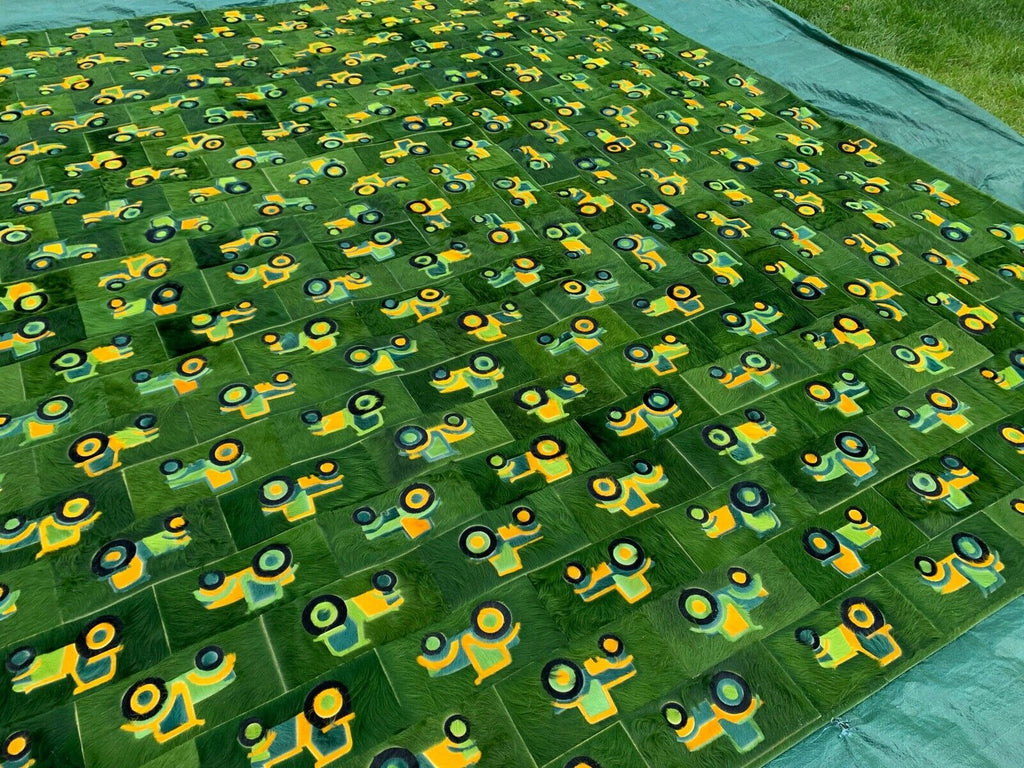 Amazing Kyle Bunting Fur hide Tractor rug cost £18,000,