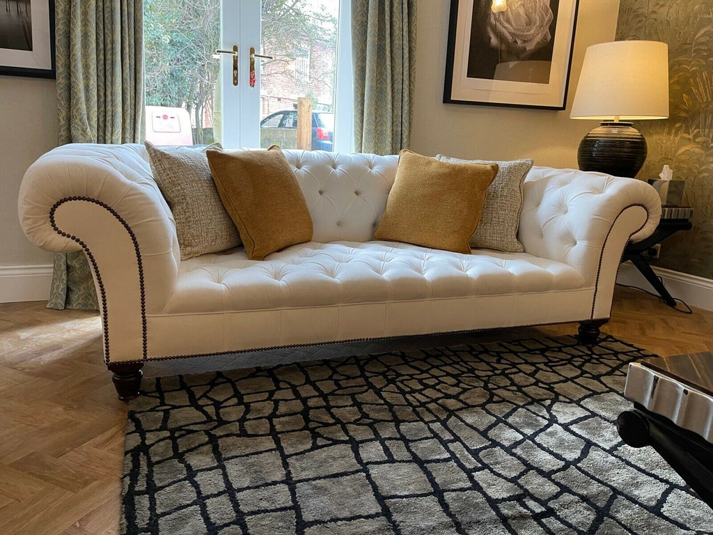 Ex Display George Smith Chesterfield buttoned sofa settee rrp £12000