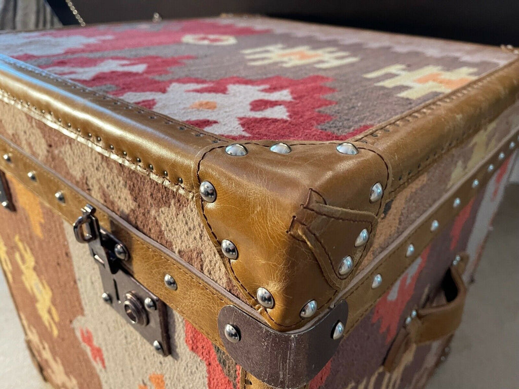 Superb Andrew Martin Kilim oversized storage trunk chest rrp £1650