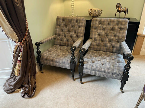 Superb Top quality Checked Nantukker library armchair, 1 available