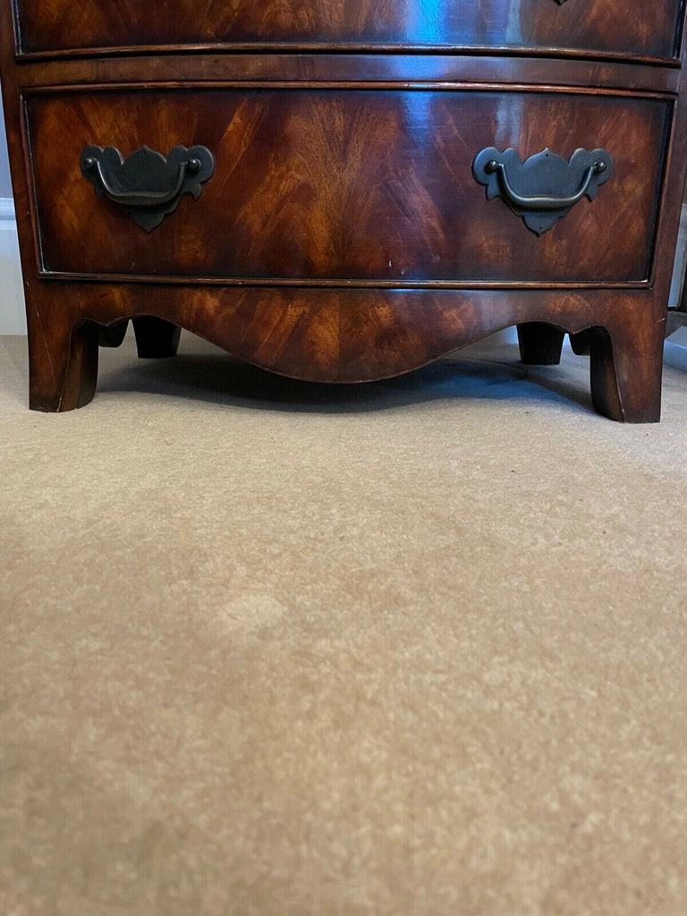 Spectacular Theodore Alexander large bedside  lamp chest of drawers rrp £3200