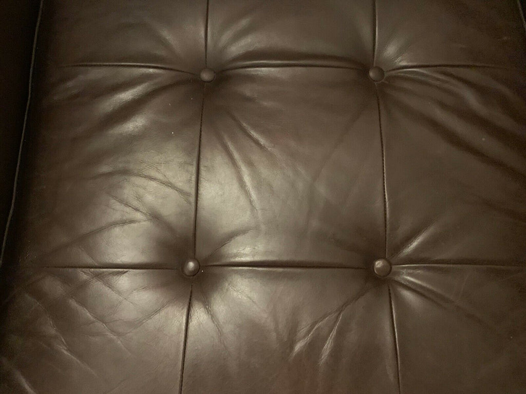 Superb Ralph Lauren Brown leather lounge armchair 2 available