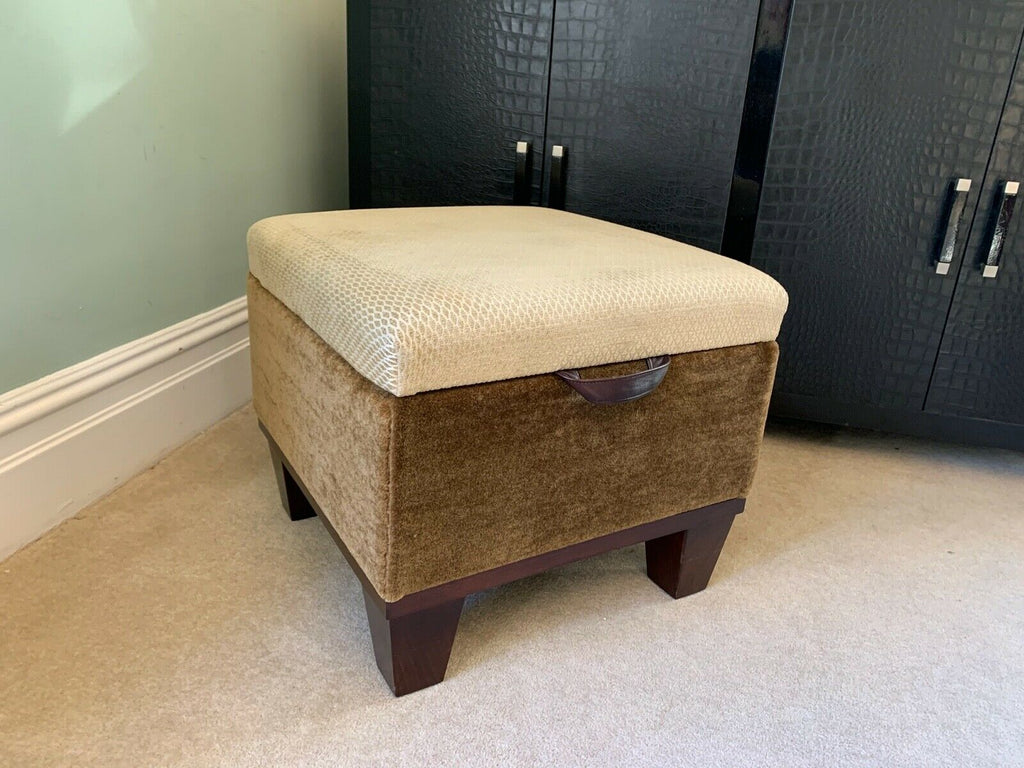 Ex Display George Smith Empire ottoman chest in Lee Jofa Fabric rrp £1950