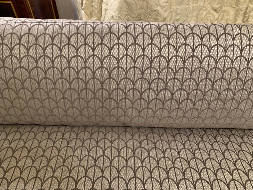 Ex Showhome Minotti Italian taupe/ mauve corer sofa settee rrp £15,500
