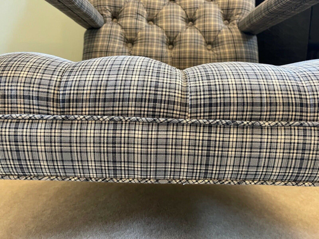 Superb Top quality Checked Nantukker library armchair, 1 available