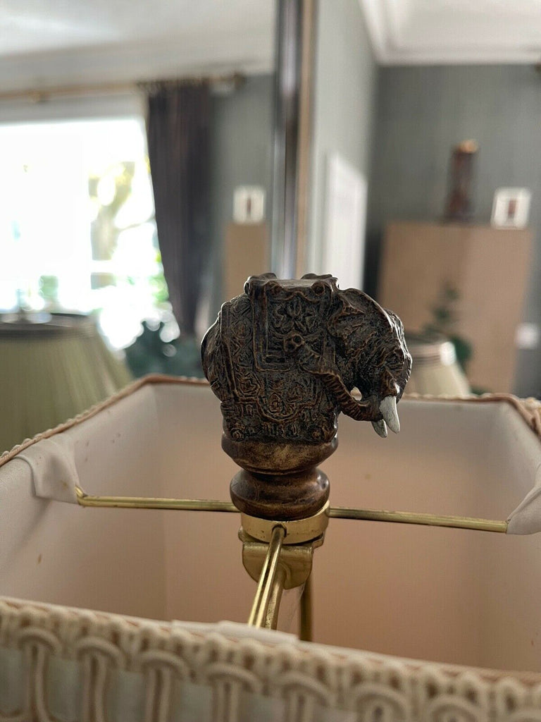 Stunning Quality Thomas Blakemore elephant pedestal table lamp lighting,