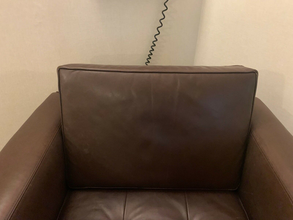 Superb Ralph Lauren Brown leather lounge armchair 2 available