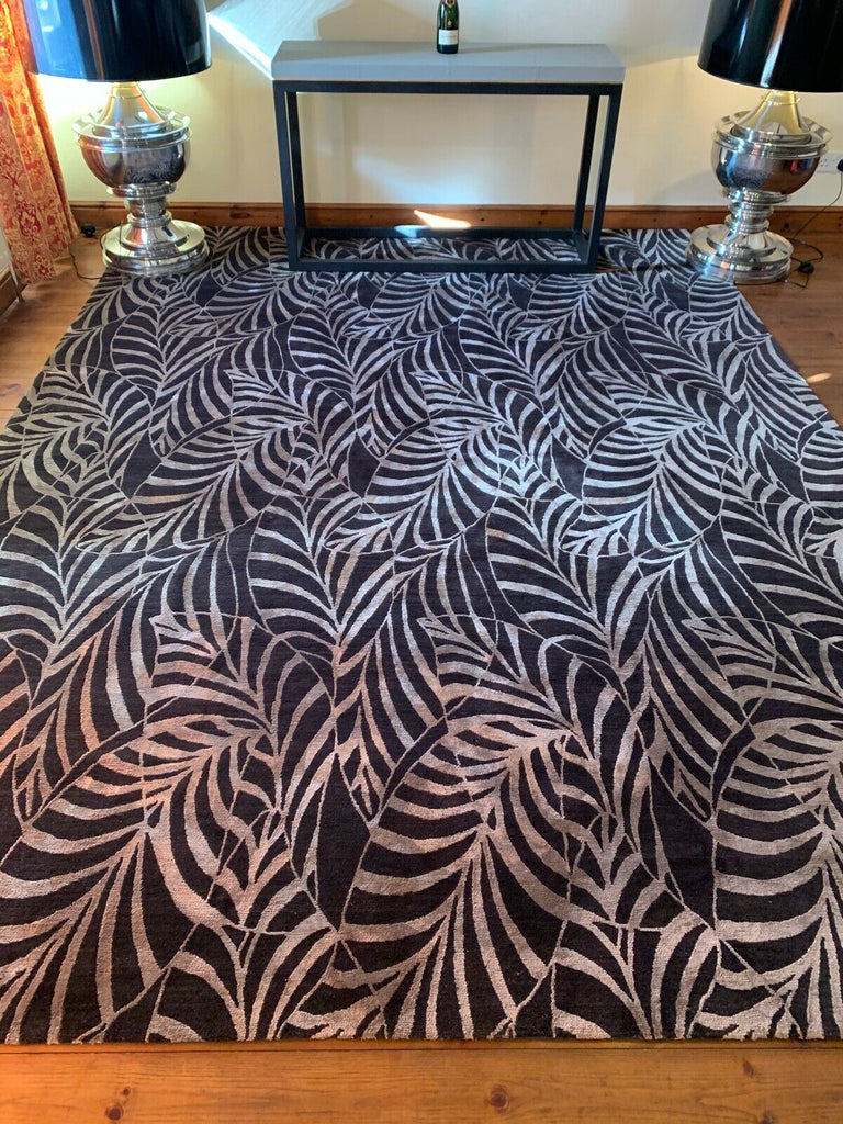 Bazaar Velvet Handmade wool & Silk rug carpet 368cm by 274cm rrp £8000
