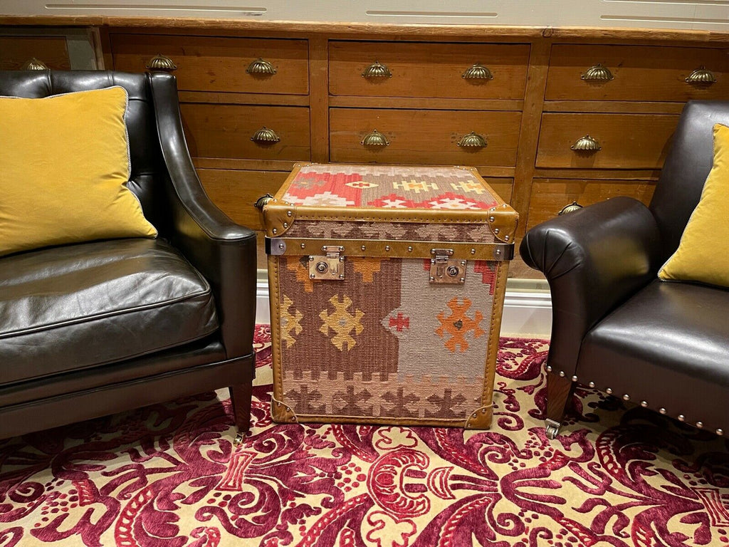 Superb Andrew Martin Kilim oversized storage trunk chest rrp £1650