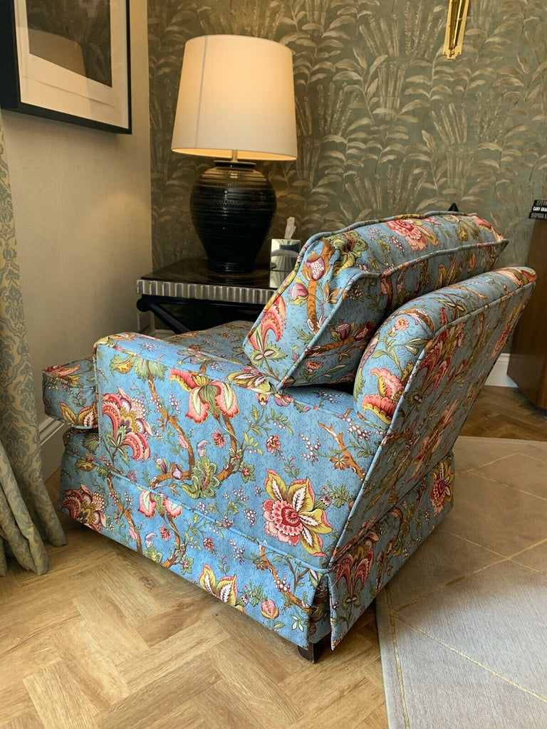 Amazing Contemporary Country House armchair in Waverly eclectic fabric